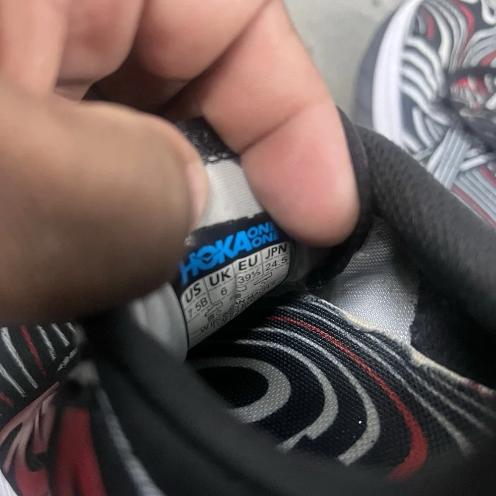 Hoka One One Mach 5 Running Shoes Black White Red Womens Size 7.5 B Marathon - Picture 7 of 9